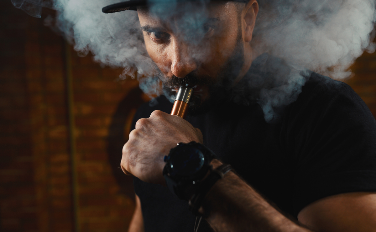 ¿Vaporizar o fumar? Explorando las ventajas de los vaporizadores en nuestra tienda de cannabis